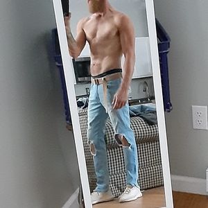 Meet your Posher, Chad